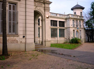 Escuela donde fue la casa de Devoto