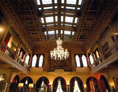 Gran salón de la mansión