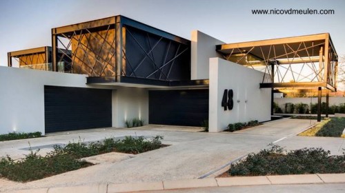 Casa residencial moderna de lineas arquitectónicas vanguardistas Casa moderna vanguardista