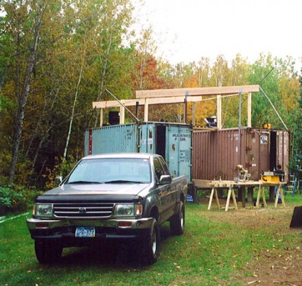 cabaña-contenedores-construccion Construcción de cabaña con contenedores