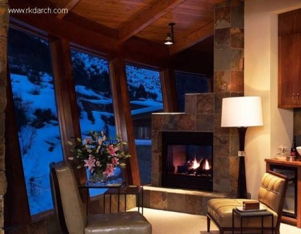 Interior de la casa de montaña Interior de la casa