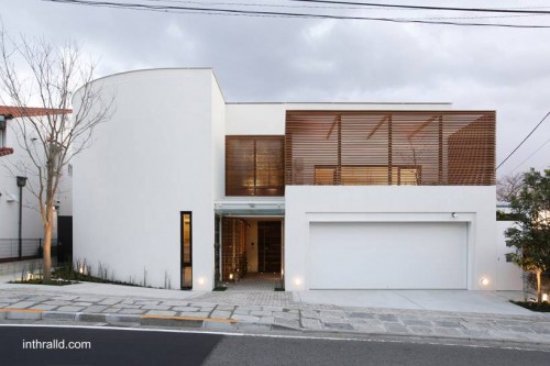 Casa familiar estilo Contemporáneo