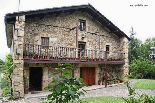 Vieja casa rural en Ampuero