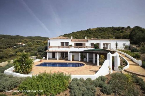 Moderna casa de campo en La Hoya Gaucin