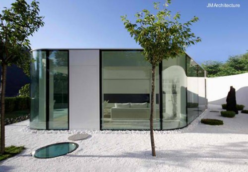 Casa de vidrio impactante en Suiza