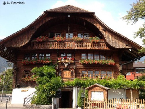Chalet suizo tradicional en Interlaken