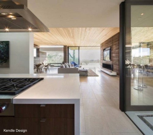 Vista interior desde la cocina a la sala