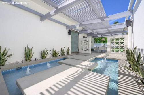 Patio de tránsito con fuente